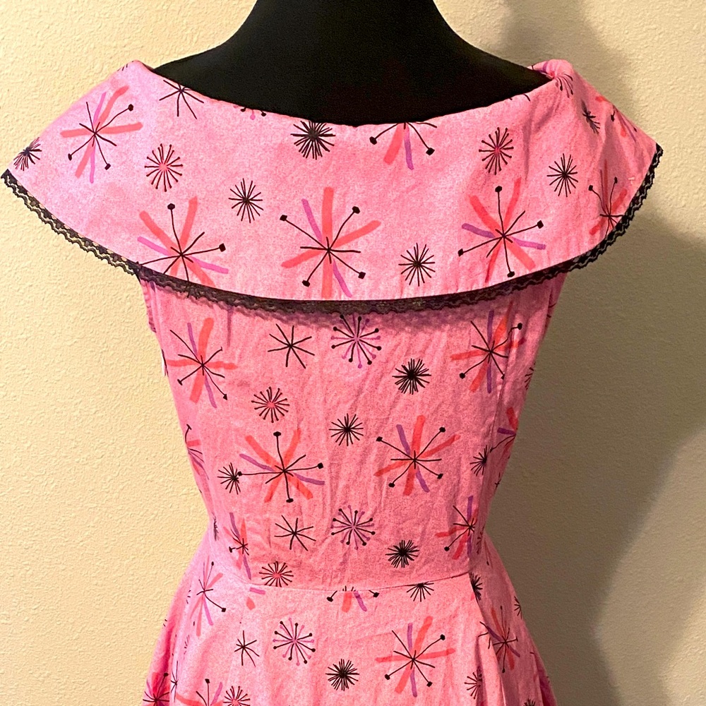 CHIC Star Pink Pattern Dress